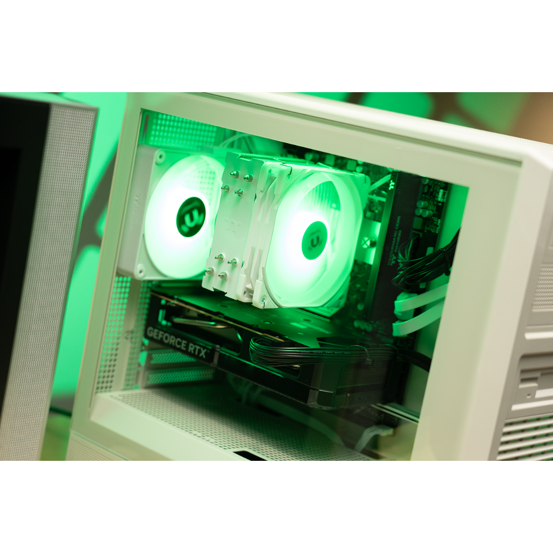 Thermaltake Retro Air Gaming Desktop PC (Intel 14400F/ RTX 5060 / 16GB RAM)