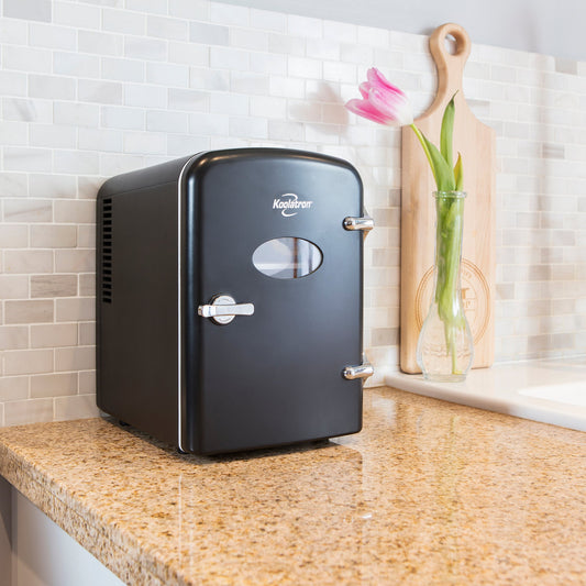 Koolatron Retro Mini Fridge 4L Black