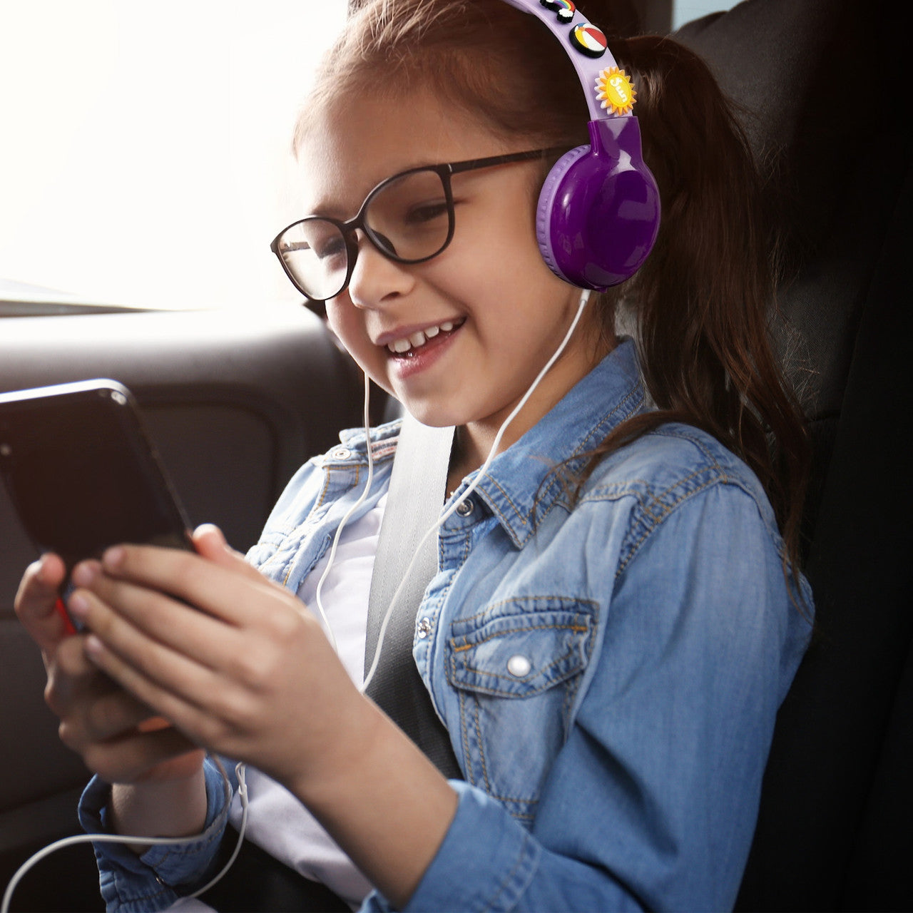 Laser Kids Volume Limited Wired Headphones With Charms (Pink)