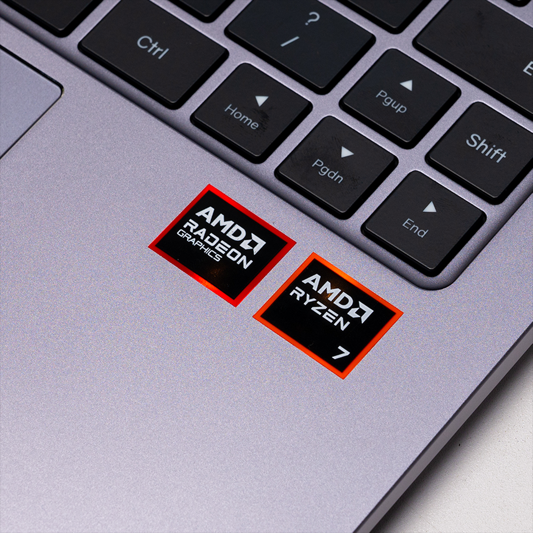 Aftershock Lunar | Radeon 780M Graphics | Ryzen 7 8845HS | Gaming Laptop
