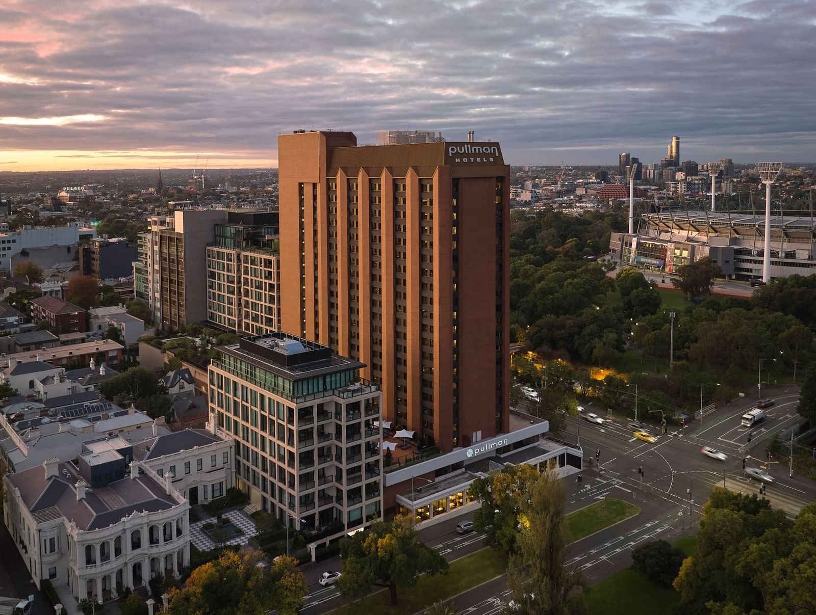 Pullman East Melbourne aerial view