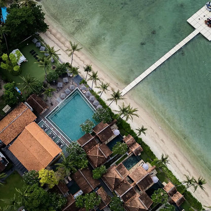 The Lamai Samui ocean pier